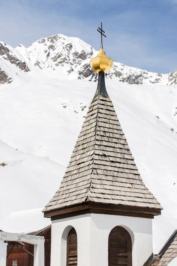 Hotel Edelweiss Hochsoelden Superior Oda fotoğraf